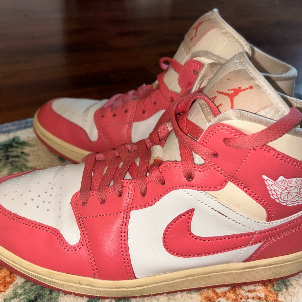 Jordan Women’s Athletic Shoes Pink White - Picture 7 of 10